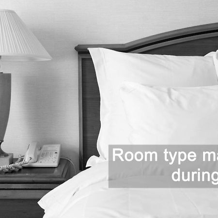 Hotel Universo Ρίμινι Εξωτερικό φωτογραφία