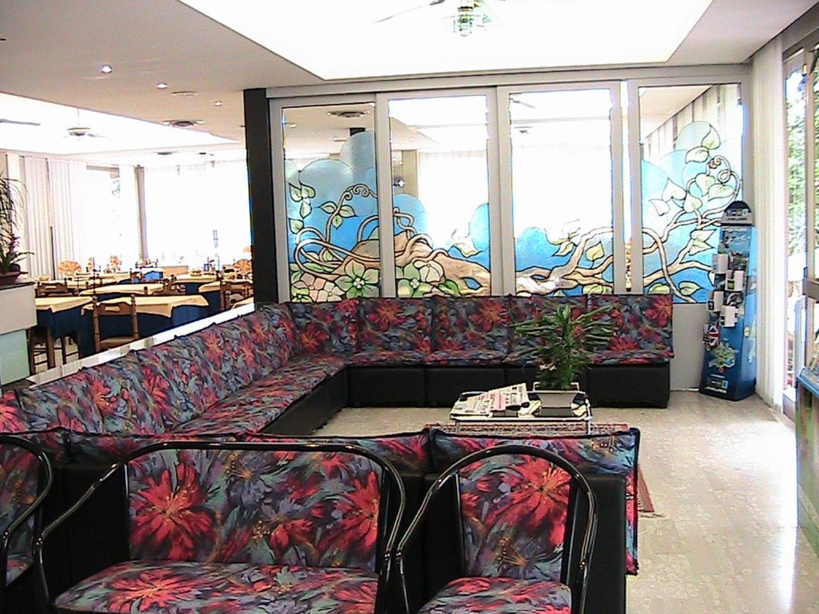 Hotel Universo Ρίμινι Εξωτερικό φωτογραφία